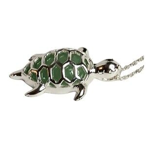 Sterling Silver Turtle Tortoise Necklace With Green Stone .925 Chain 18"
